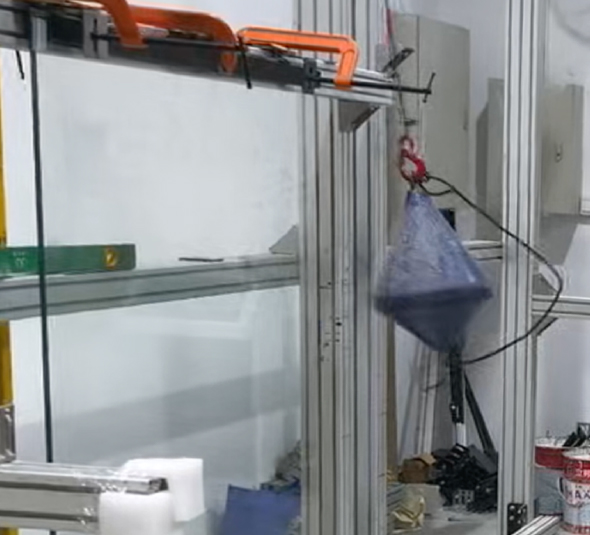 Pendulum impact testing of laminated safety glass